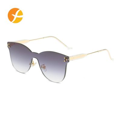 China Latest Fashion Stylish Purple Gradient UV400 Anti Frameless Hawkers Eyes Sun Glass Sunglasses for sale