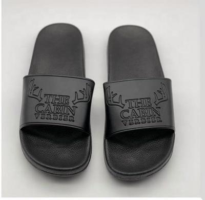 China 2021 Fashion Designer Mens Designer Slippers Unisex Luxury Embossed Home Slider Slippers Soft PVC Cushioning Slips Plush House Slippers For Men for sale