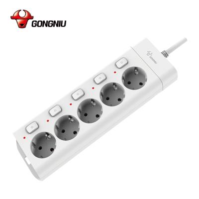 China Easy Installation Cheap Price Indonesia Filling Ports 3m Power Line 5 Switch Power Socket Converter Adapter Extension Socket for sale