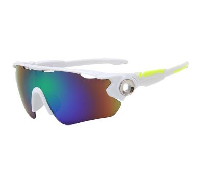 China Outdoor sports 2021 new style 32g outdoor sports sunglasses white case universal 8 polarized cycling glasses unisex colors for sale