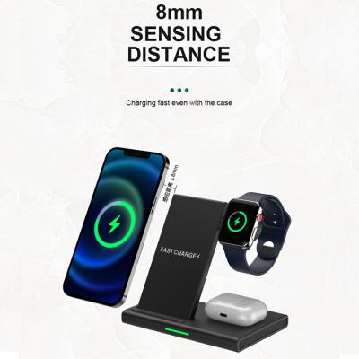 China 2021 15W Fast Charger Wireless 15W Fast 3 in 1 Wireless Charger for Iphone Phone Charger Wireless Charging Station for sale