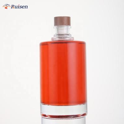 China Beverage Cylinder Shape 500ml 700ml Short High Quality Vodka Whiskey Spirit Bottle for sale