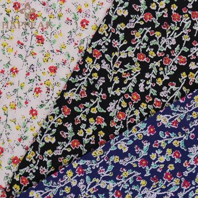 China 2022 Wholesale New Arrival Shirting Fabric 100% Cotton Floral Print Cotton Poplin Fabric Shrink-Resistant For Clothes for sale