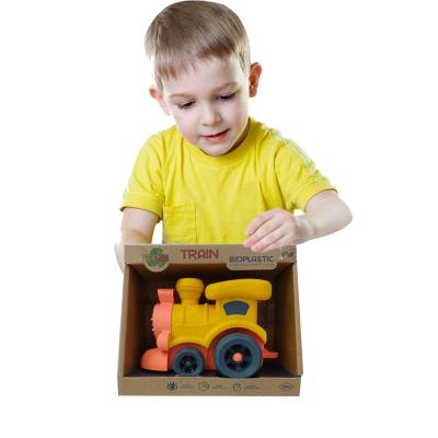 China Wheat Straw Kids Toy Vehicle Toy Train 16*9*11 for sale