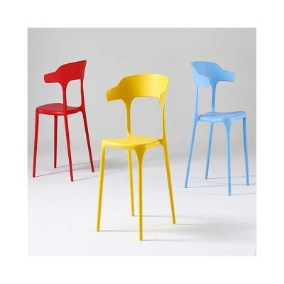 China Chinese Professional Made Plastic Dining Cafe Chairs Modern Chair for sale