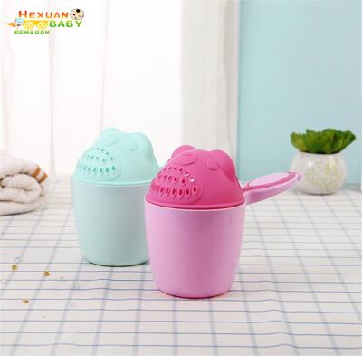 China Multifunctional Cartoon Child Safety Baby Washing Toy Bath Shampoo Rinse Cup Washing Hair Cup for sale