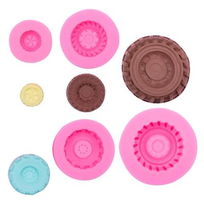 China Sustainable M335 DIY Tire Fondant Cake Silicone Mold Car Motorcycle Tires Fondant Candy Chocolate Molds For Deco for sale