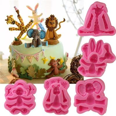 China Sustainable Cartoon animal cake decorating mould Giraffe lion rabbit monkey elephant silicone fondant mold for sale