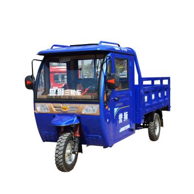 China 2021 China Hot Sale 200CC Cargo Bucket Motorized Cargo Tricycle With Cabin for sale