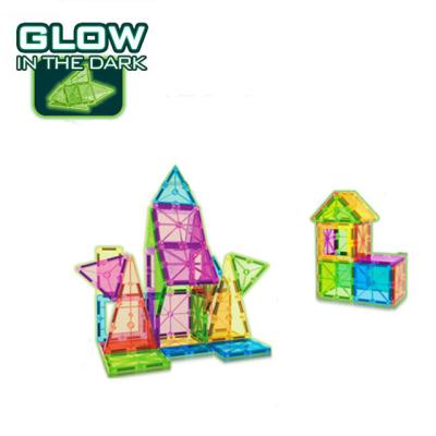 China Glow in the Dark Building Toy 28 PCS Glow in the Dark Magnetic Tiles for Kids 3+ for sale