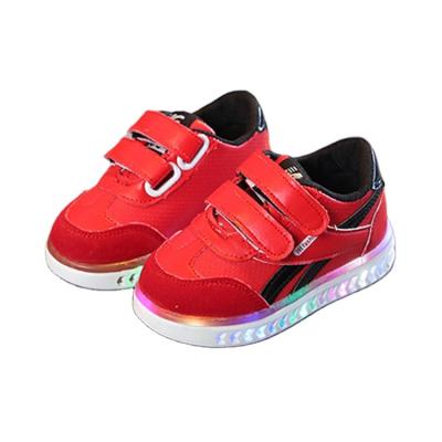 China Hot-selling light children's luminous shoes, autumn boys and girls LED flashing shoes, children's rubber soft sole shoes with lights for sale