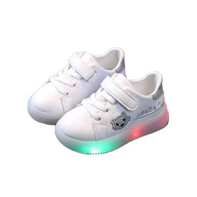 China Kids Sneakers Glowing Princess Bow Anti-slippery For Girls LED Shoes Cute Baby Sneakers With Luminous Light Shoes for sale