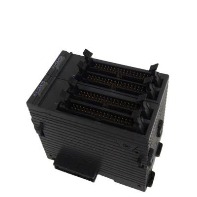 China KEYENCE KV-C64XC KV-C64XA KV-C64XB 64 pin connector, with all terminals supporting 2-wire sensors new and original KV-C64XC for sale