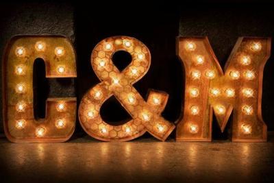 China Waterproof Rustic LED Large Metal Letters With Lights Illuminated 21 Inch for Holiday for sale