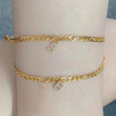 China CLASSIC Personalized Stainless Steel 18K Gold Birthstone Letter Ankle Bracelet Diamond Alphabet Initial Figaro Chain Anklets for sale