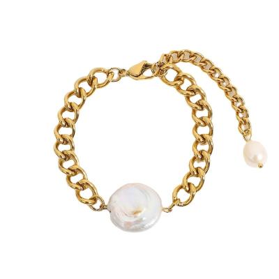 China CLASSIC Stainless Steel Non Tarnish 18K Gold Plated 7mm Miami Chunky Cuban Link Chain Baroque Pearl Bracelet for sale