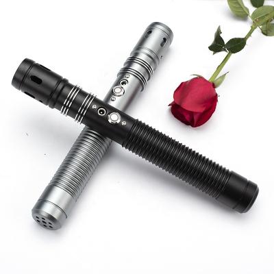 China Sound Fit Aluminum Alloy Polycarbonate Toobaxsaber Metal Grip Saber Power 16 Light Set Police Cosplay Dueling Saber Volume Led Kylo Ren Light Toy for sale