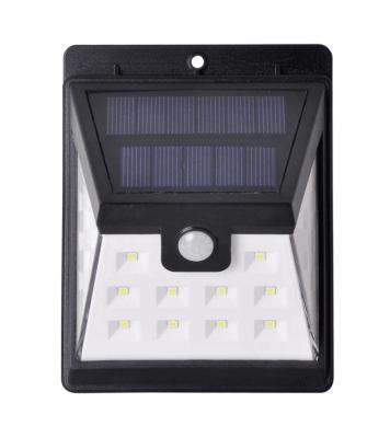 China ETL Door House Black Solar Outdoor Wall Lights 110V 120 Degree Sensing Angle for sale