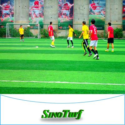 China Football 2x25m Synthetic Football Turf Rolls , Sports Turf Pasto Sintetico for sale