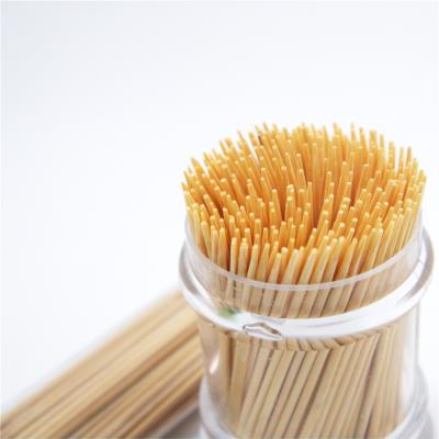 China Diameter 2.0mm Disposable Disposable Bulk Bamboo Toothpicks for sale