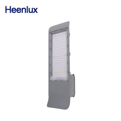 China Good ROAD IP65 light effect 30w smd street light waterproof aluminum housing 30w outdoor lighting led street light for sale