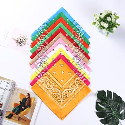 China Custom Made 100% Polyester Microfiber Bandana Outdoor Sports Magic Scarf Polyester Cashew Flower Riding Mask Paisley Scarf In Stock for sale