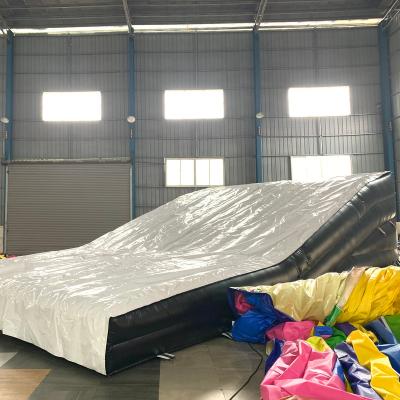 China Free Fall Landing Outdoor Giant Inflatable Airbag Bike Ramp Landing Nairbag Balloon Stunt Jumping Airbags Suitable For FMX MTB BMX for sale