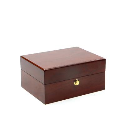 China Factory wholesale fashionable custom logo luxury wooden watch boxes for wristwatch packaging for sale