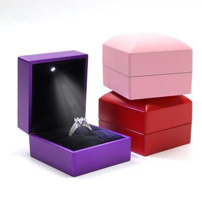 China Fashionable Candy Color LED Light Jewelry For Wedding Jewelry Packing Box for sale