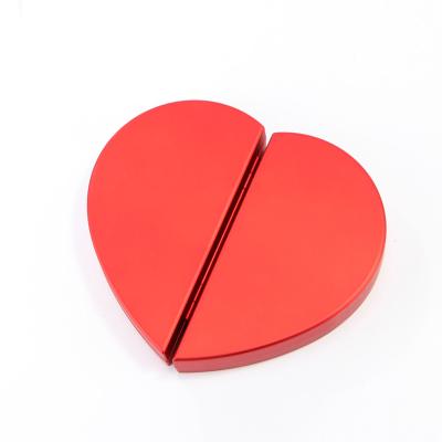 China 2021 beautiful and practical hot sale heart mounted ring display jewelry box for valentine's day gift for sale