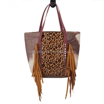 China Lady New Arrival Wholesale Personalized Women Serape Leopard Sunflower Tassel Tote Bags for sale