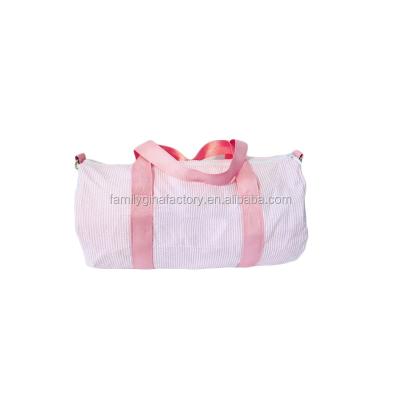 China Custom Lightweight Pink Monogram Cotton Seersucker Wholesale Sublimation Duffel Bag Lightweight Custom Travel Bag For Women for sale