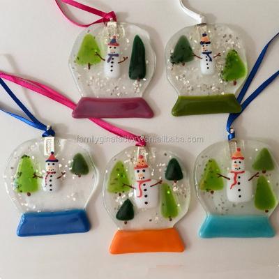 China Melted Christmas Ball Resin Snow Ball Hanging Decoration Christmas Snowglobes Christmas Ball Cute Snowman Resin for sale