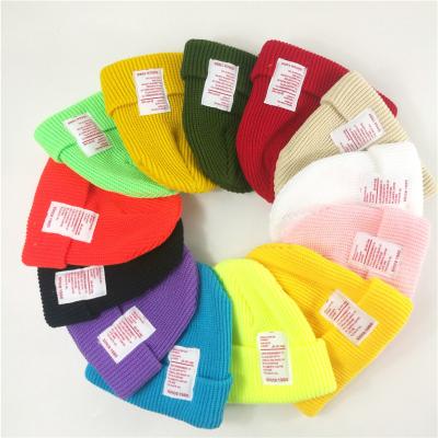 China Winter COMMON Acrylic Hats Custom Woven Label Logo Fisherman Beanie Custom Knitted Striped Hip Hop Beanies for sale