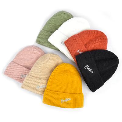 China JOINT Wholesale Promotional Beanie Hats / Flexible Beanie Hat Embroidery for sale