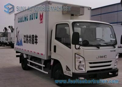 China 4X2 JMC Frozen Food Delivery Truck , 2 Ton 2000KG Refrigerated Trucks for sale