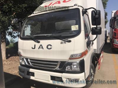 China JAC de 1-4 toneladas 4x2 Luz Refrigerador Van Caminhão/Seco Caixa Van Carga Caminhão base de roda de 3308 milímetros à venda