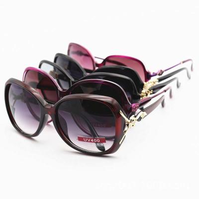 China Modern Designer Layer Sunglasses UV400 UV400 Protection Fashionable Glasses With Same Sun Glasses for sale