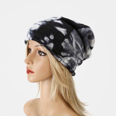 China New COMMON Amazon Link Dyed Sweater Hat Autumn And Winter Hearing Protection Outdoor Windproof Knitted Hat for sale