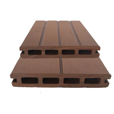 China 20mm Weather Resistant Recycled WPC Decking Boards for Easy DIY Installation for sale