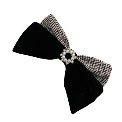 China Hot Wholesale Fashion Velvet Hair Barrette Vintage Hair Clips Big Bow Tied Butterfly Hairpin for sale