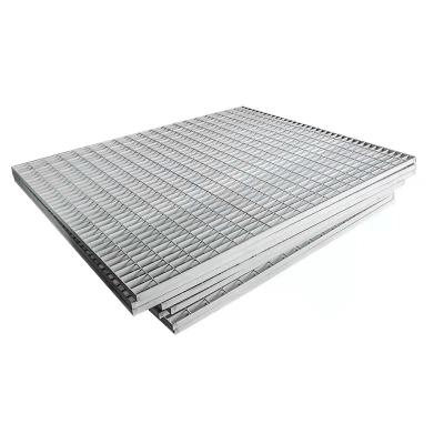 China Traditional Manufacturer High Quality Stainless Galvanized Deck Bridge Sewage Foot Serrated Steel Grating for sale