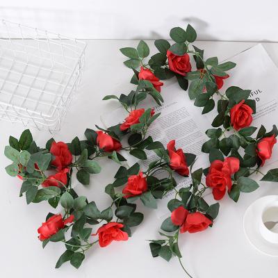 China Party Wedding Fence Wall Hanging Artificial Flowers 16 Heads Rose Vines For Outdoor Garden Hotel Decoration Artificial Flowers Wholesale for sale