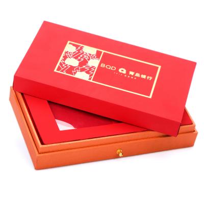 China Hot Sale Customer's Handmade Design Red Lid And Collection Base Box for sale