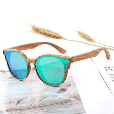 China Fashion Sunglasses New Style Sunshade Shade Sun Glass High Quality Casual Trend Handmade Polarized Wooden Grain Sunglasses for sale