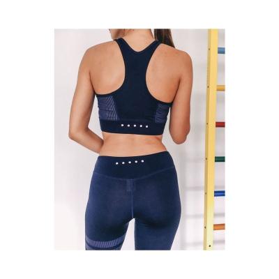 China High quality and comfortable breathable moisture sports fitness yoga wicking suit factory direct sales breathable two-piece suit for sale