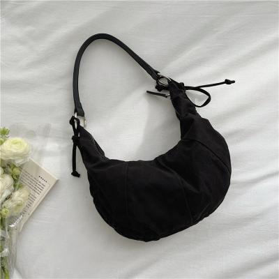 China Others Fashion Large Capacity Handbag Trend Ladies Shoulder Bag Women Drawstring Pleated Bowknot Nylon Bag Female Casual for sale