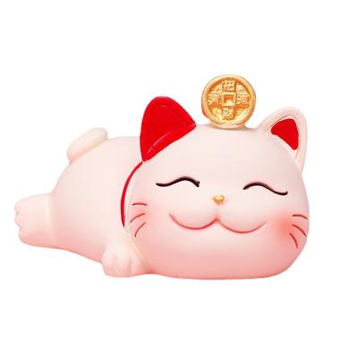 China Resin creative home cute lucky cat decoration home novelty and desktop ornaments for sale