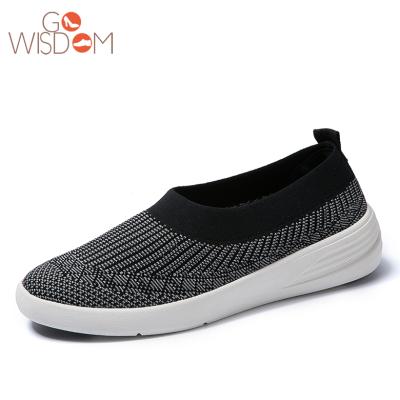 China Deodorization Factory Wholesale Price Custom Design Soft Comfortable Flat Casual Shoes For Women for sale