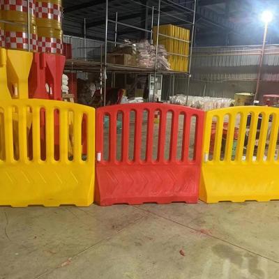 China Hotels Molding Plastic Hollow Products Mold For Rotomolding Road Barrier for sale